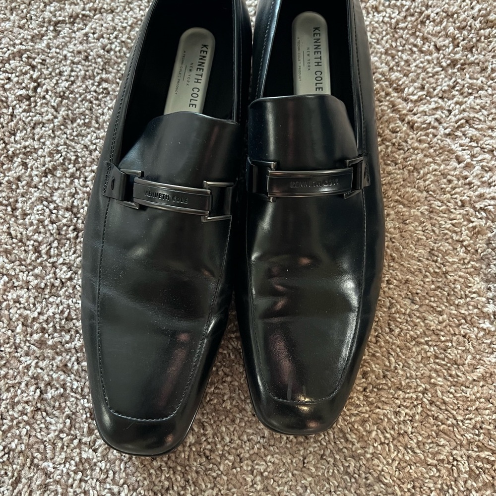 Kenneth Cole Black Leather Loafers Slip-Ons